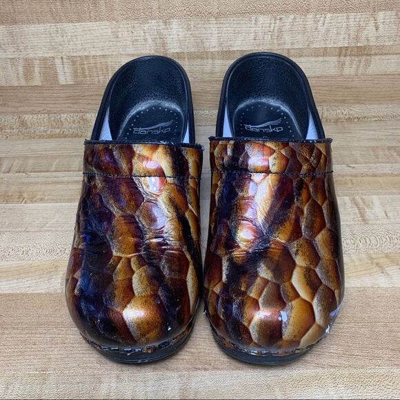Dansko Leopard Metallic Walking Shoes Clogs 38 - Picture 2 of 7